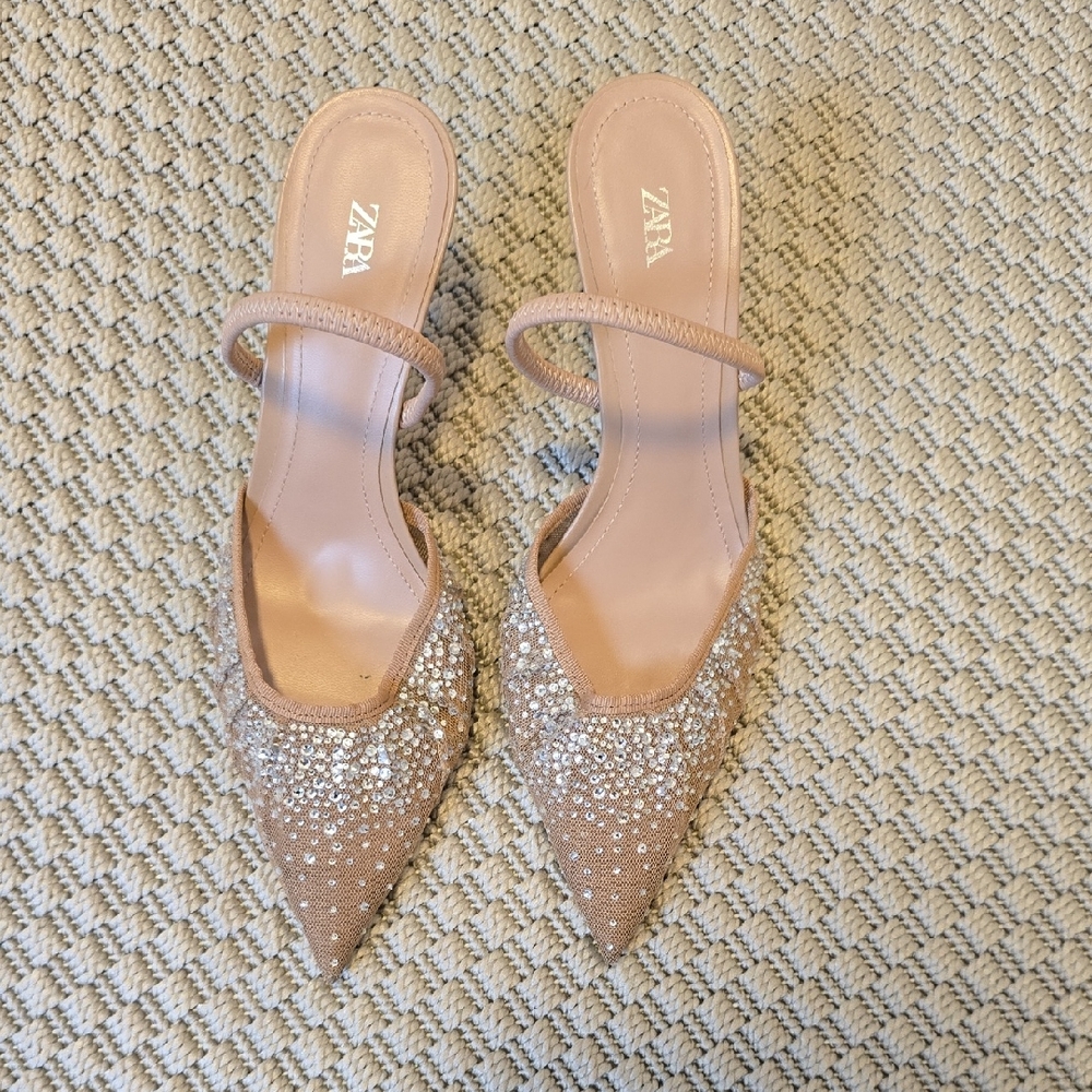 Zara Women's Beige Embellished Heels